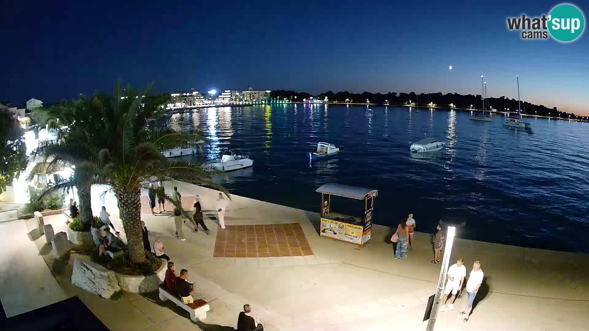 Promenada v Novalji