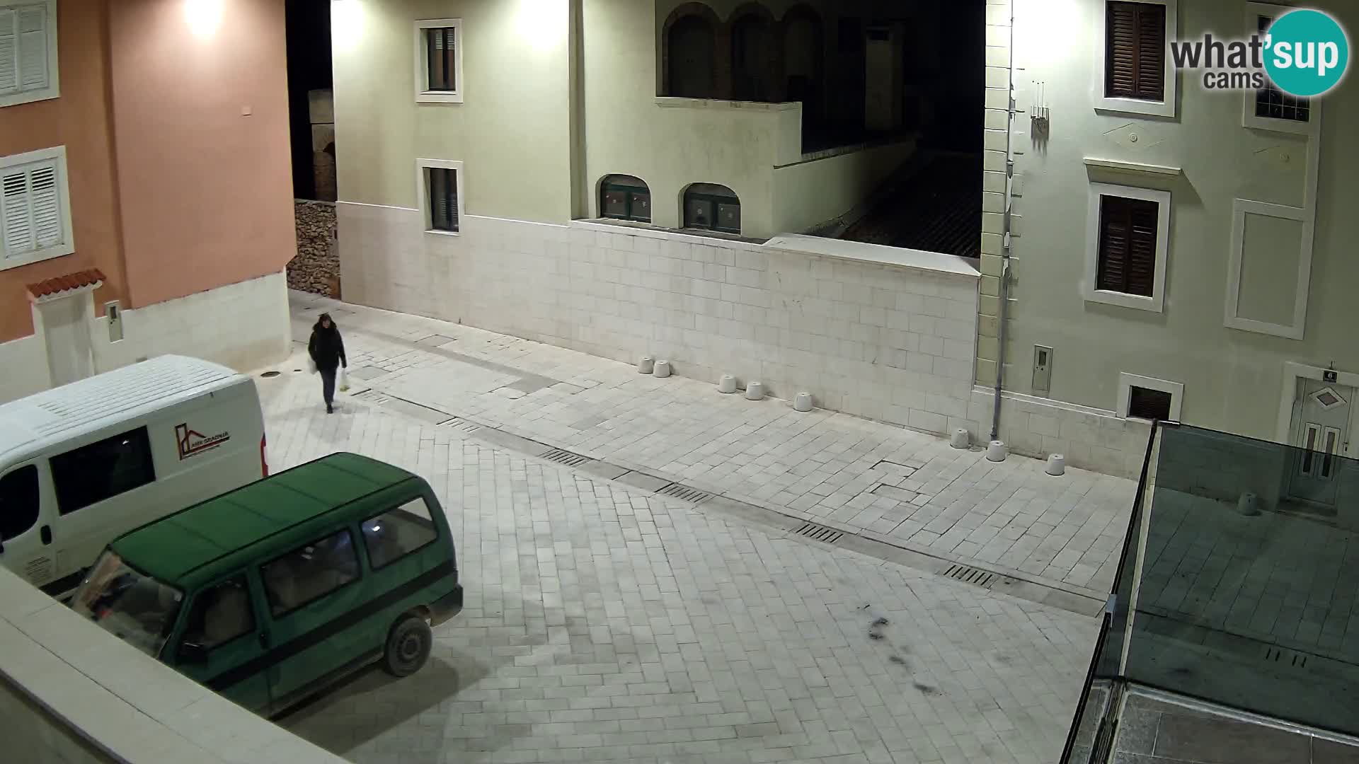 Novalja – trg Alojzija Stepinca i Dalmatinska ulica