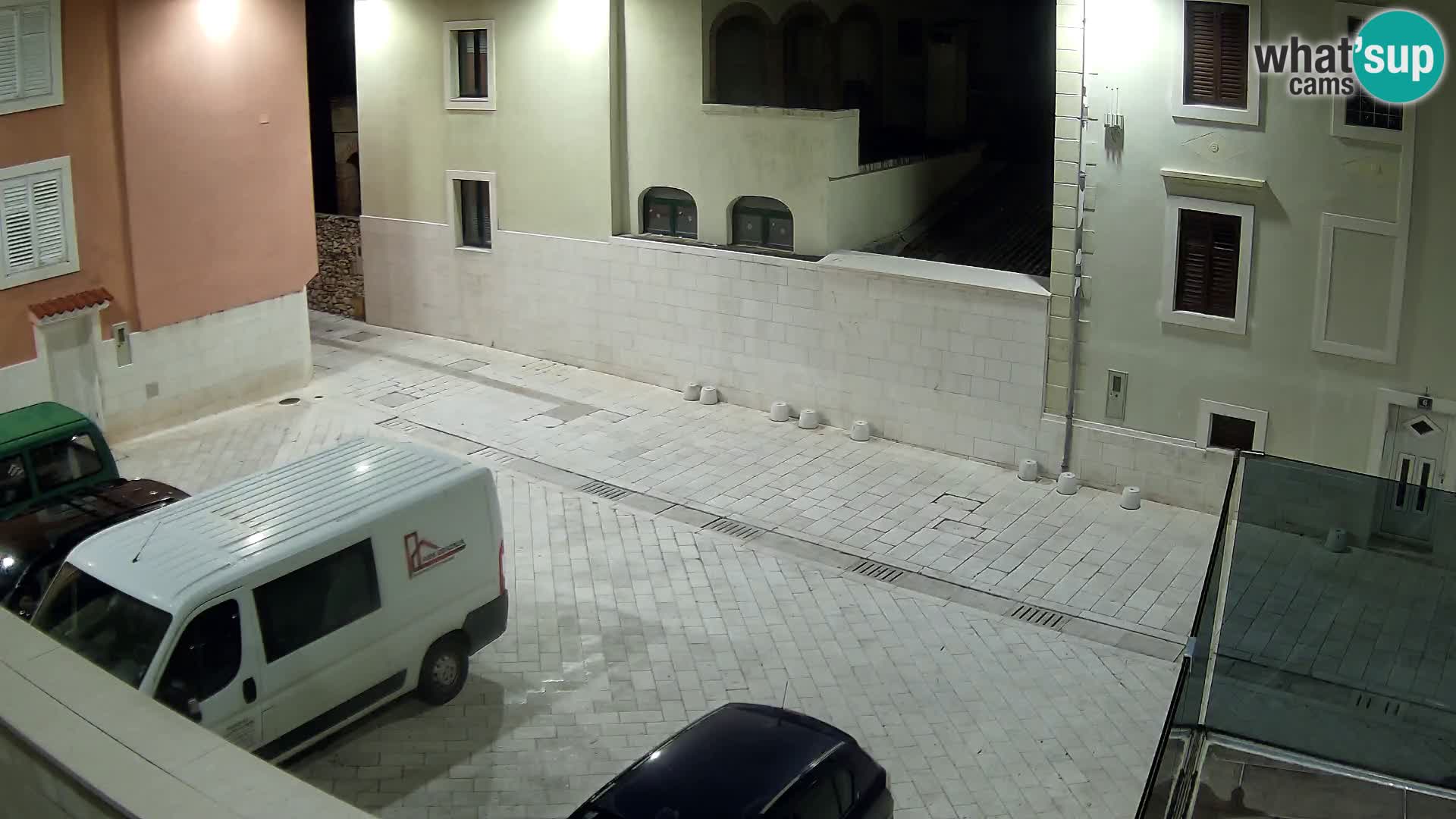 Novalja – trg Alojzija Stepinca i Dalmatinska ulica