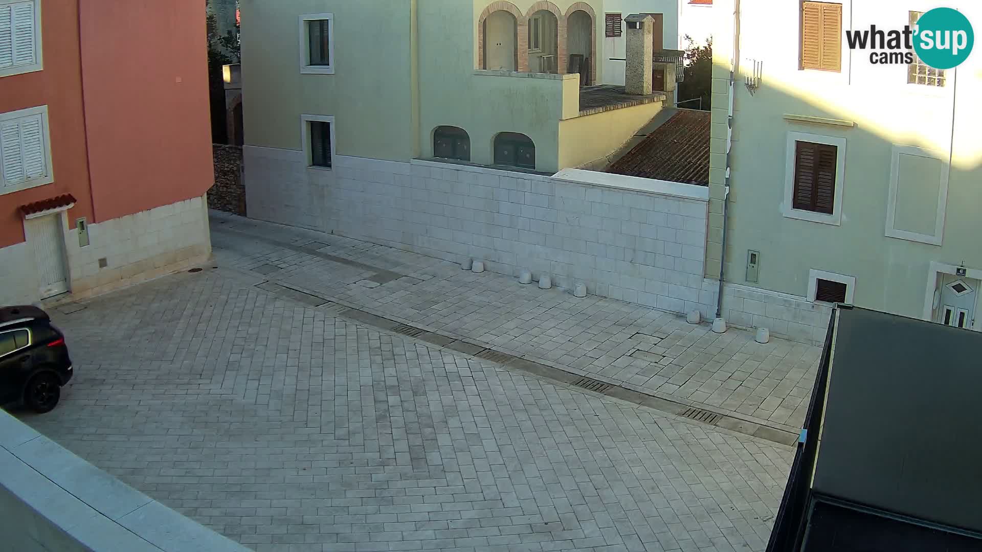 Novalja – trg Alojzija Stepinca i Dalmatinska ulica