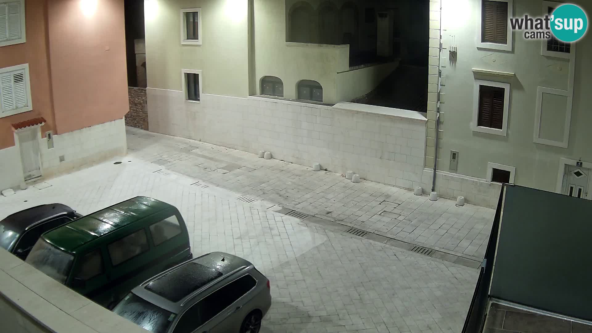 Novalja – Alojzija Stepinca square and Dalmatinska street