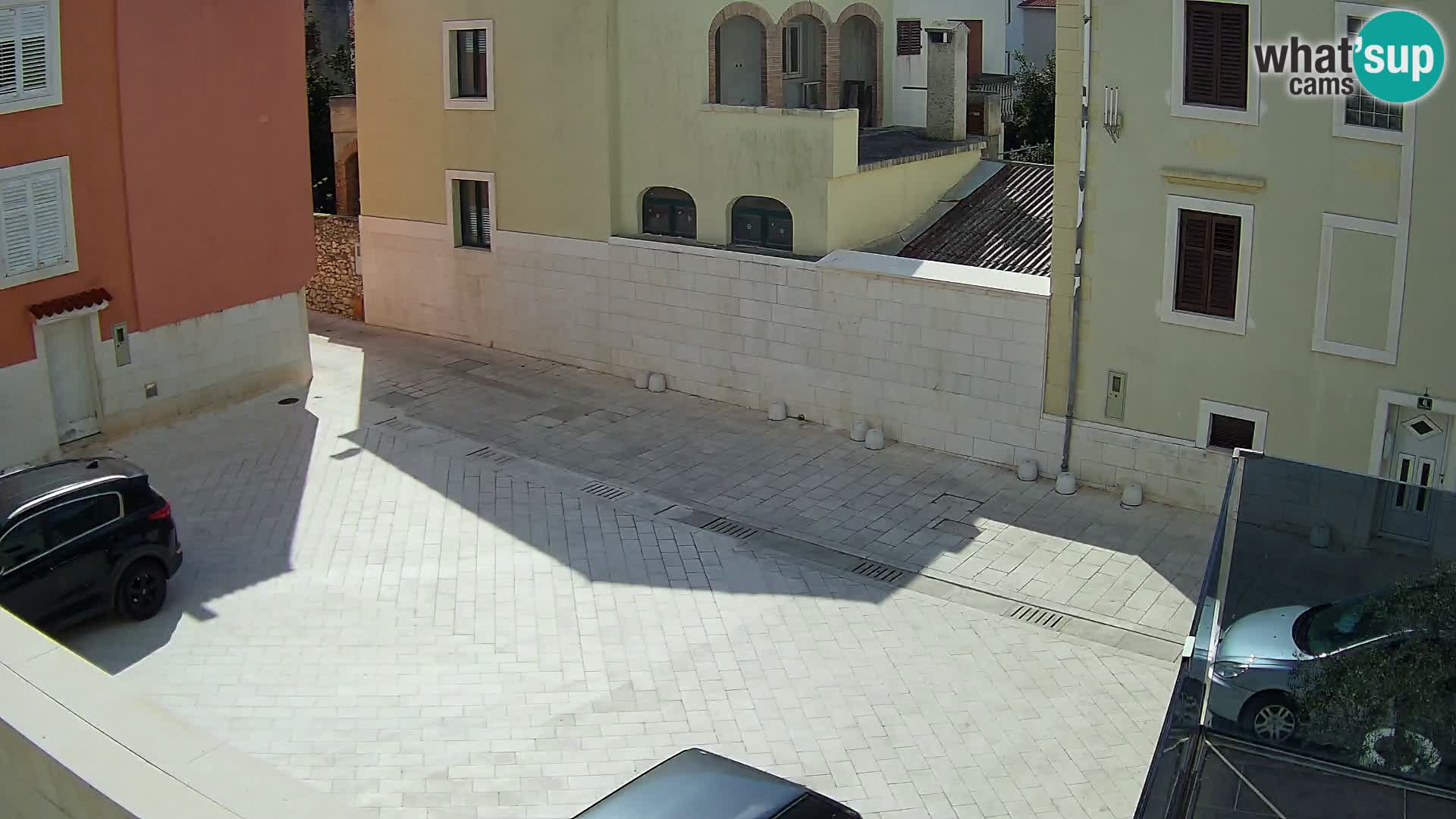 Novalja – trg Alojzija Stepinca in Dalmatinska ulica