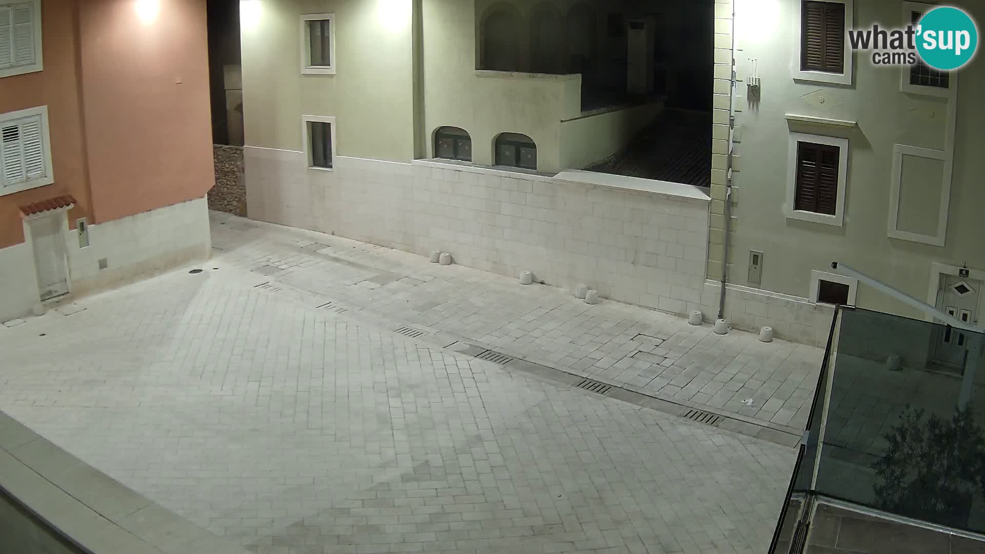 Novalja – Alojzija Stepinca square and Dalmatinska street