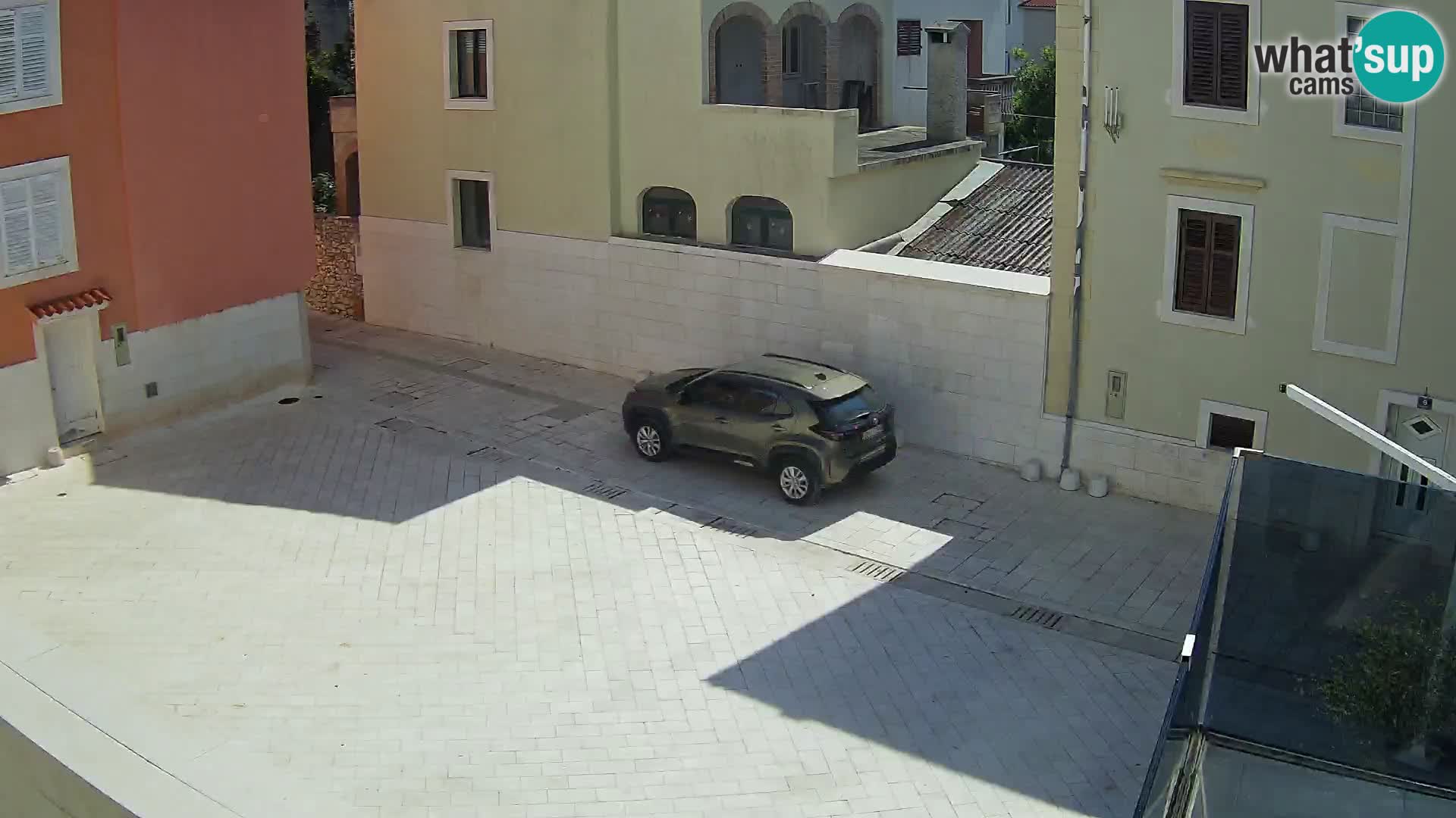 Novalja – trg Alojzija Stepinca in Dalmatinska ulica
