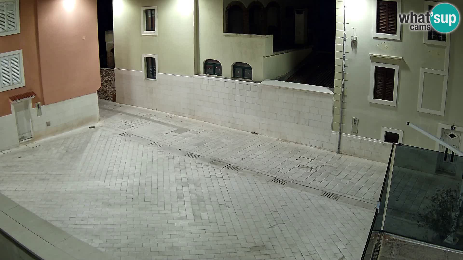 Novalja – trg Alojzija Stepinca i Dalmatinska ulica