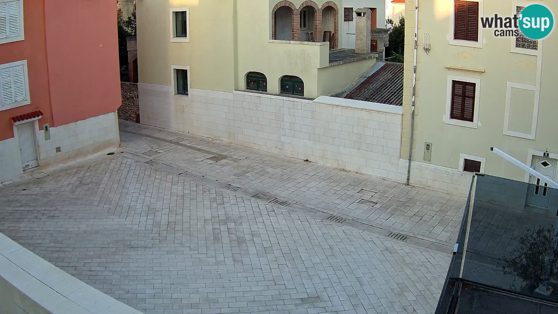 Novalja – place Alojzija Stepinca e via Dalmatinska