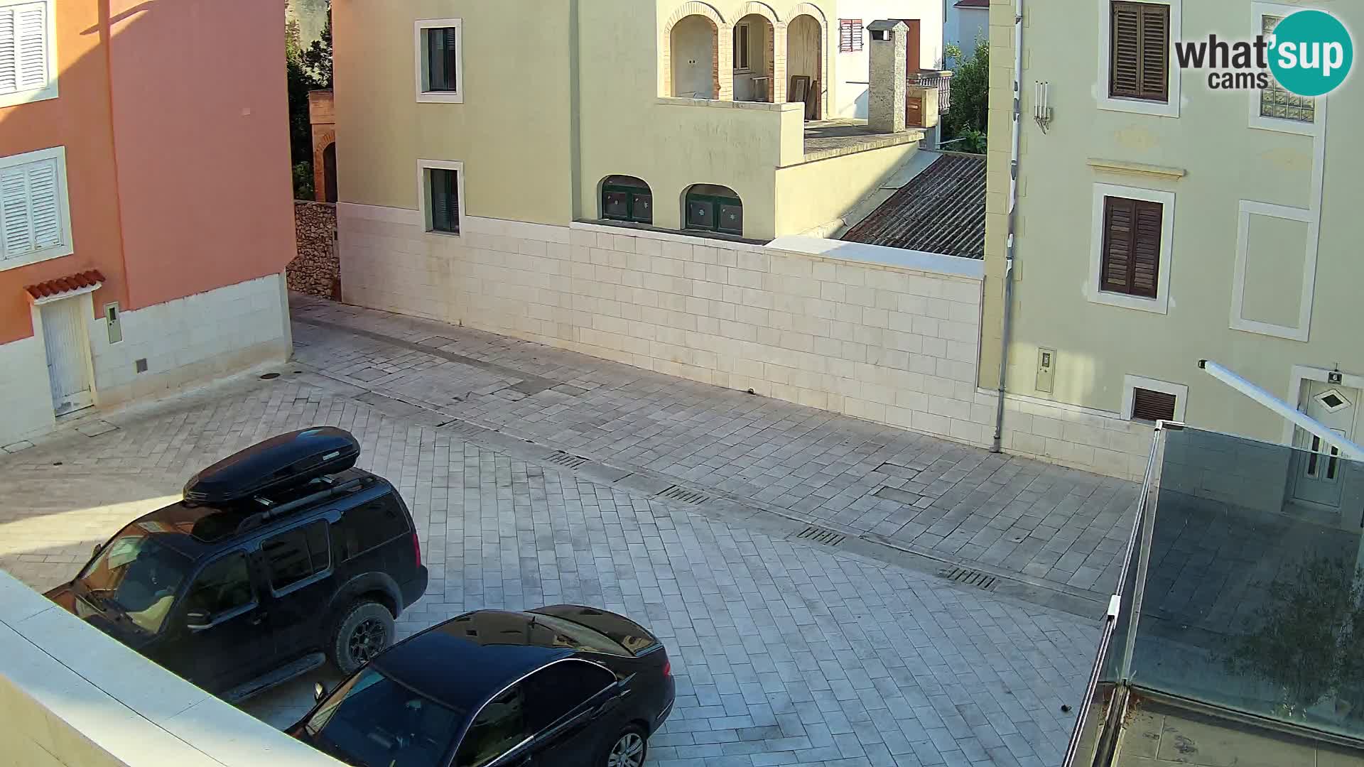 Novalja – trg Alojzija Stepinca in Dalmatinska ulica
