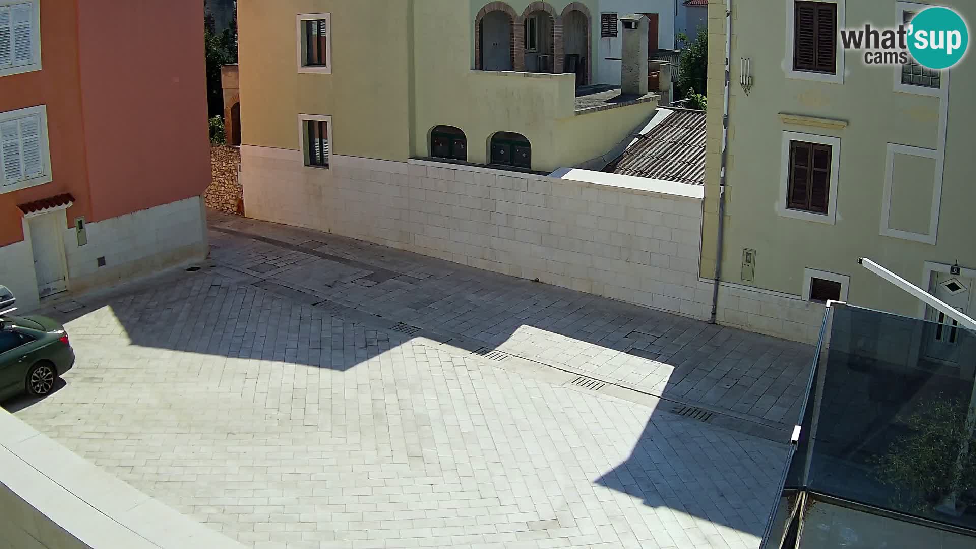 Novalja – trg Alojzija Stepinca i Dalmatinska ulica
