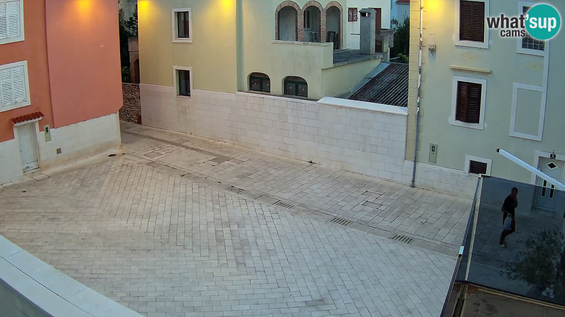 Novalja – trg Alojzija Stepinca i Dalmatinska ulica