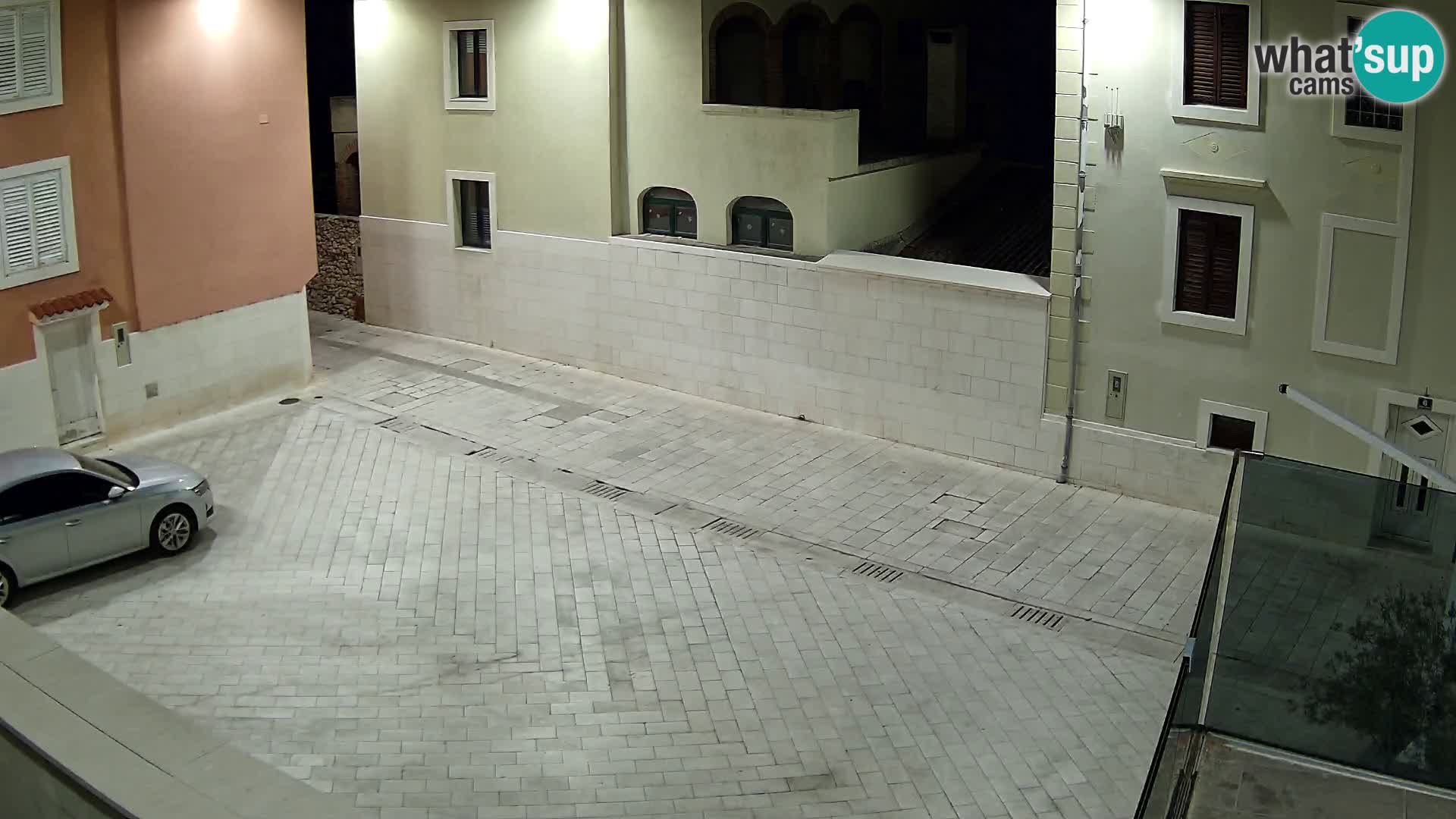 Novalja – trg Alojzija Stepinca in Dalmatinska ulica
