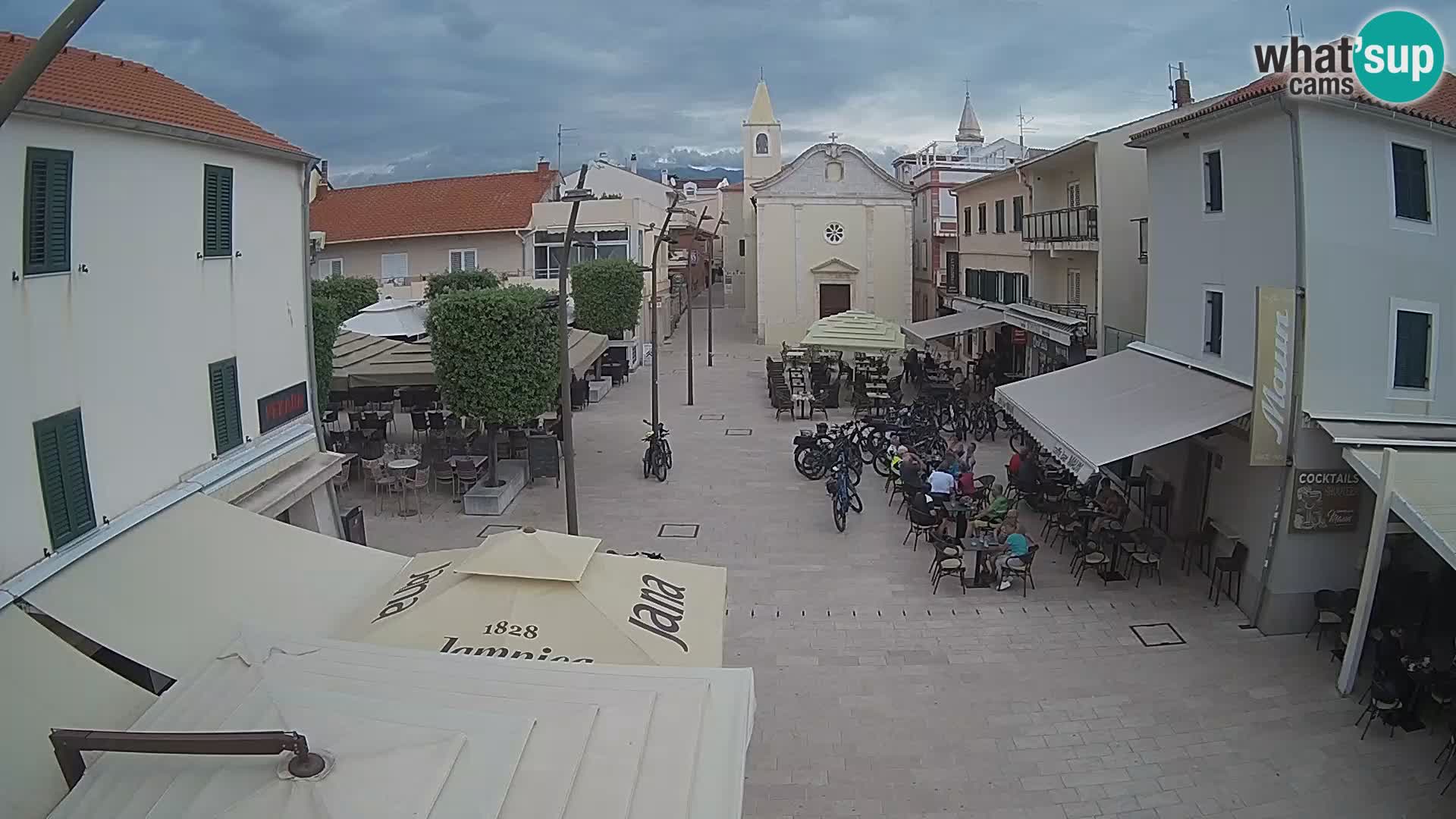 Novalja – Loža square
