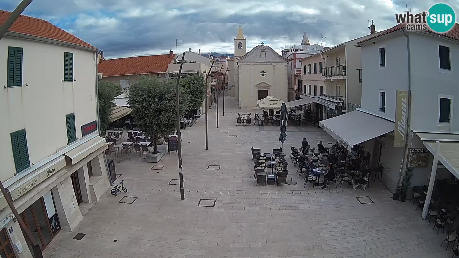 Novalja – piazza Loža