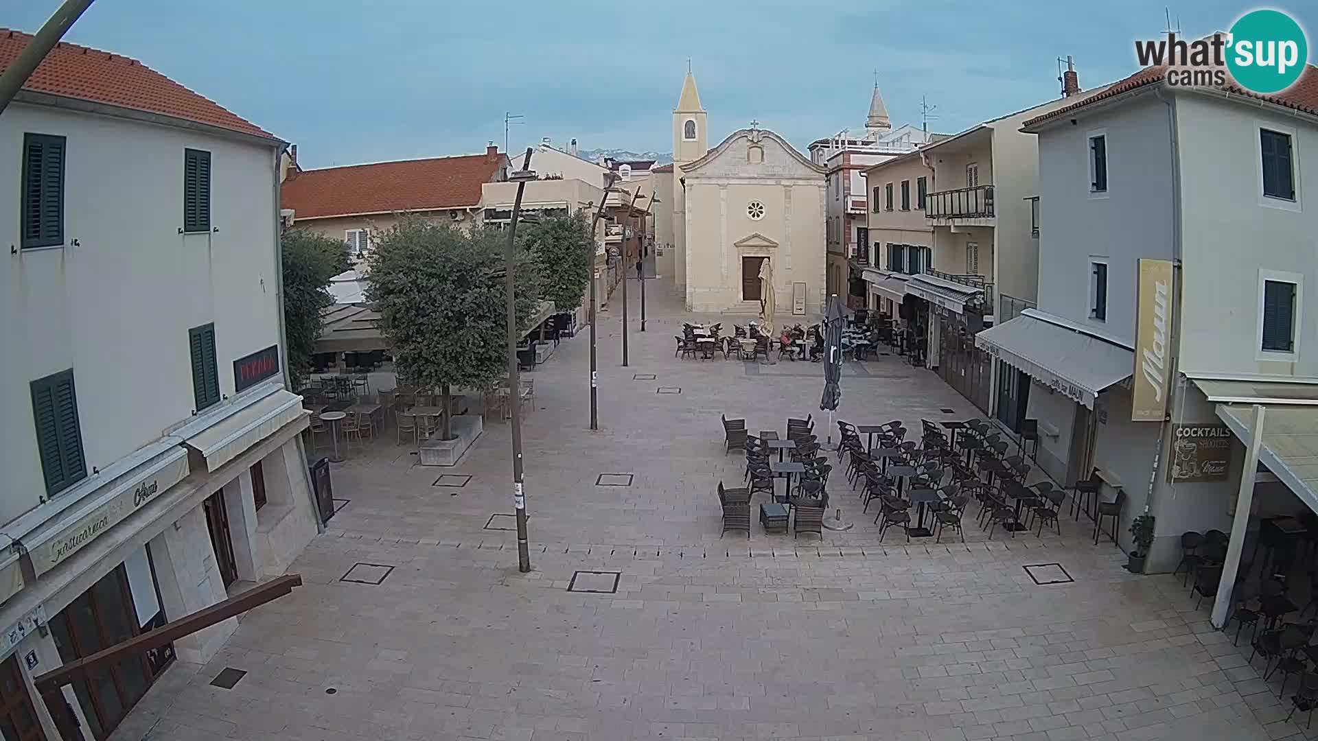 Novalja – piazza Loža