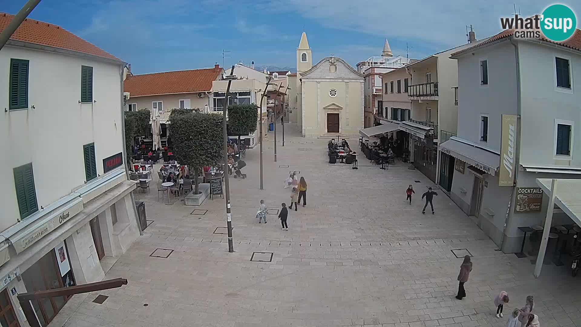 Novalja – Loža square