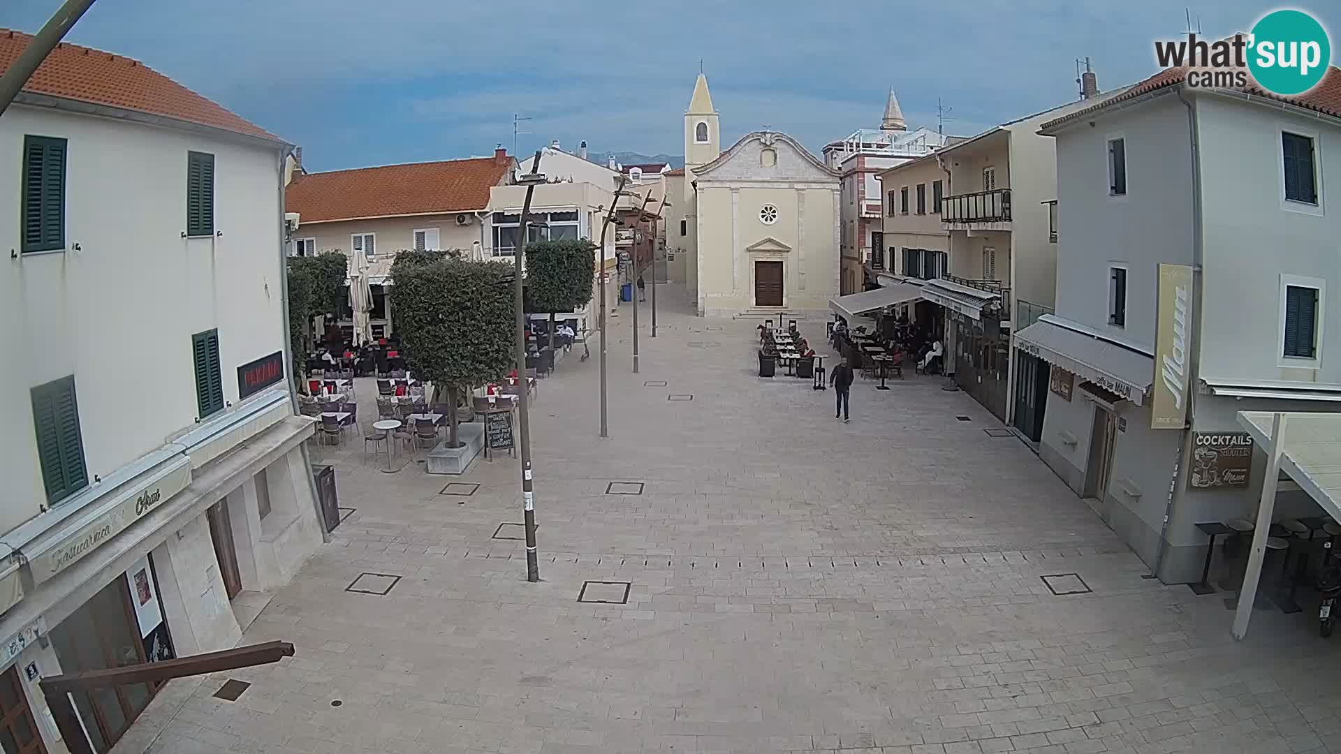 Novalja – piazza Loža