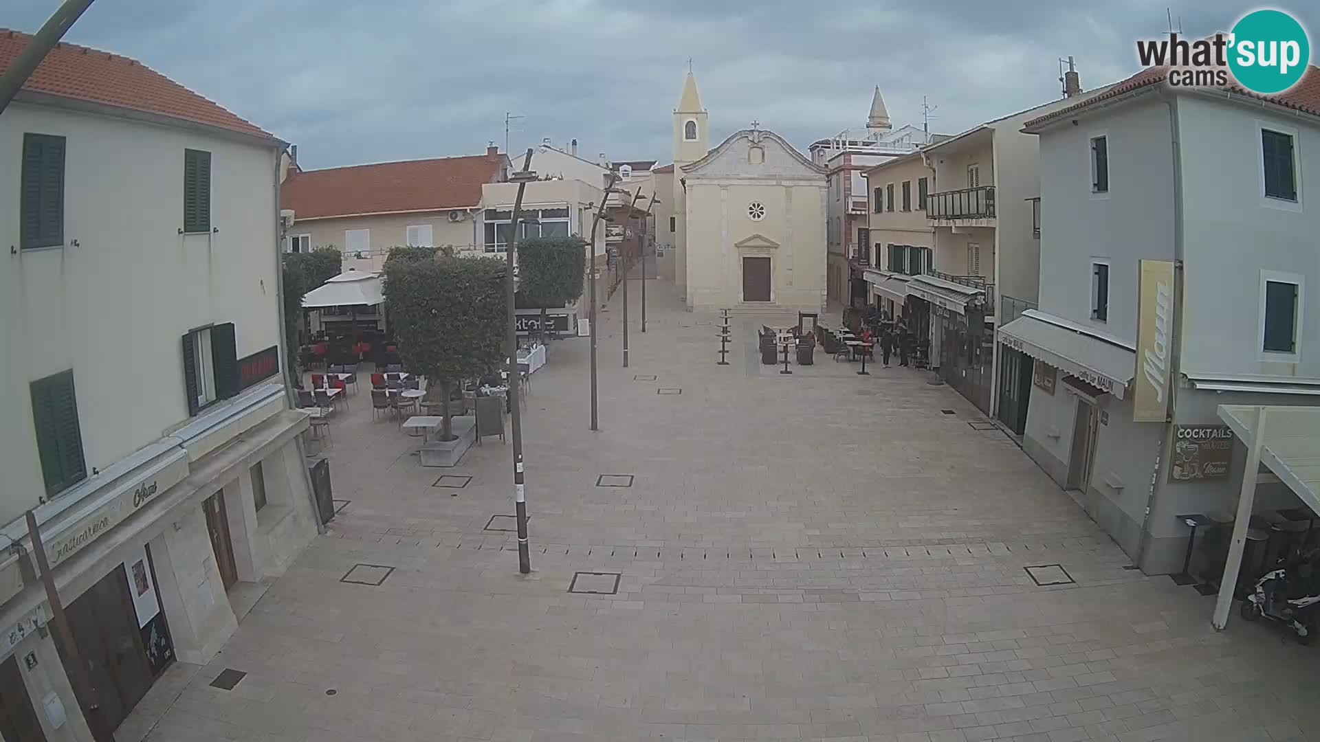 Novalja – Loža square