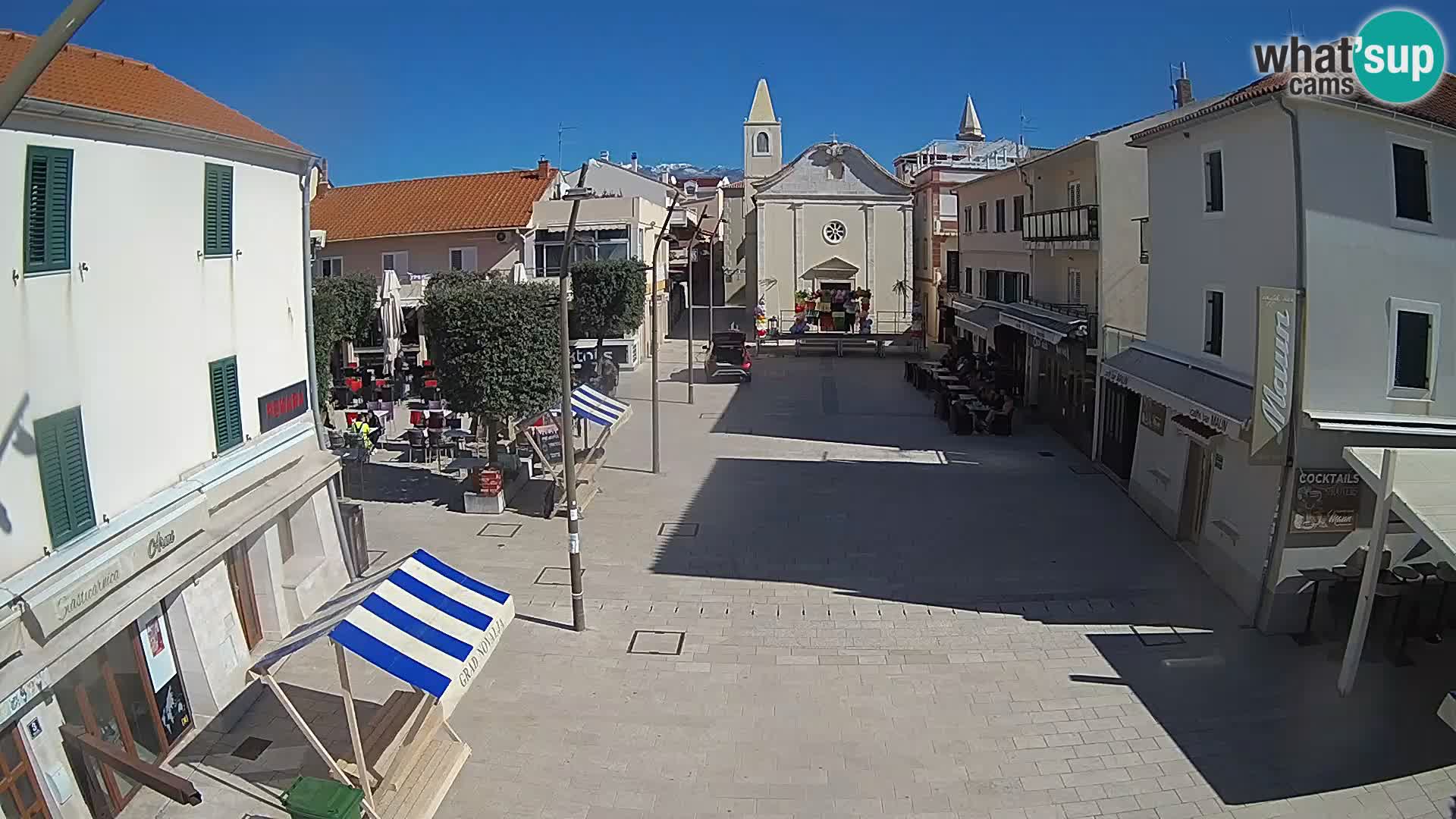 Novalja – Loža square