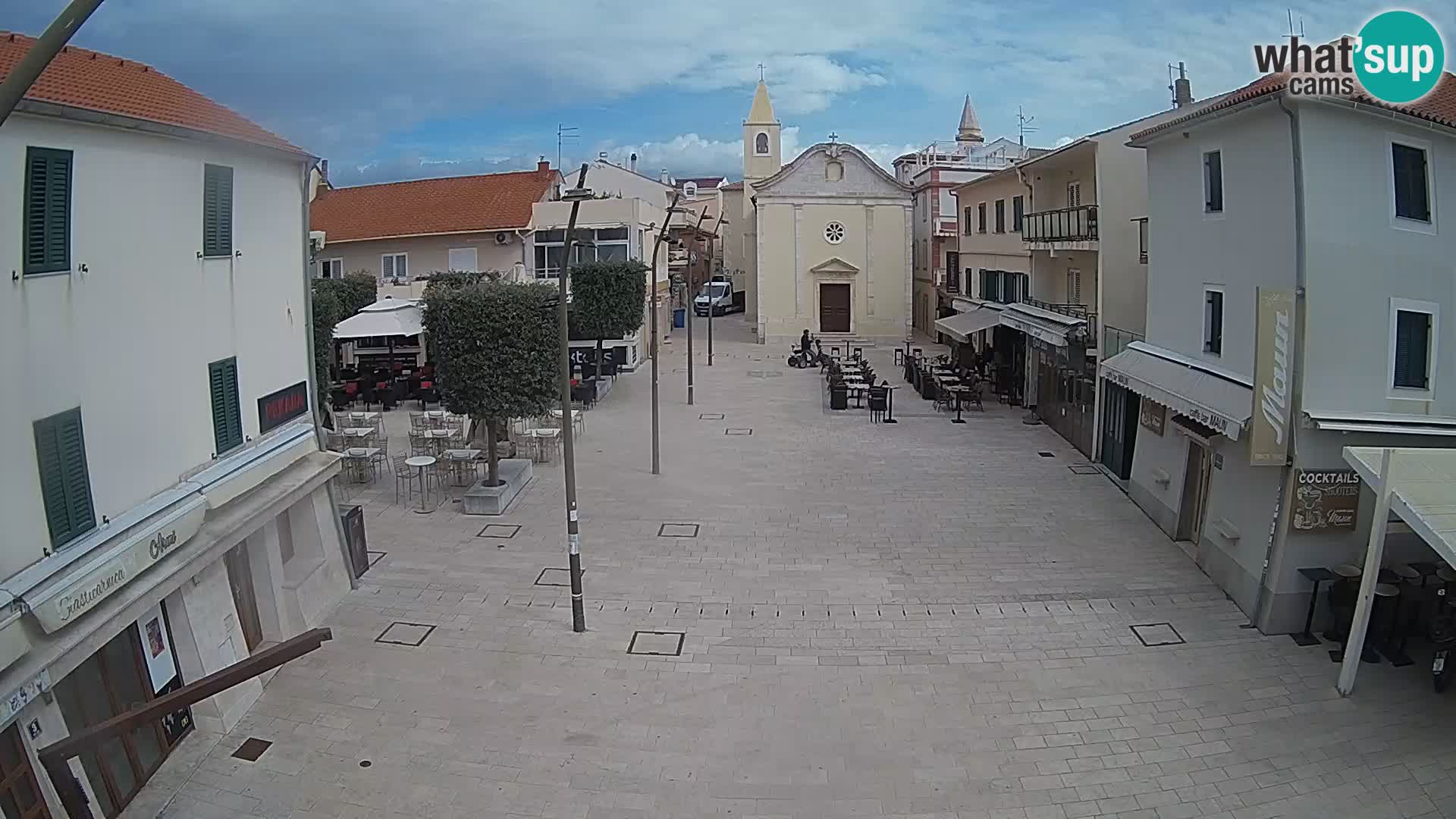 Novalja – Loža square