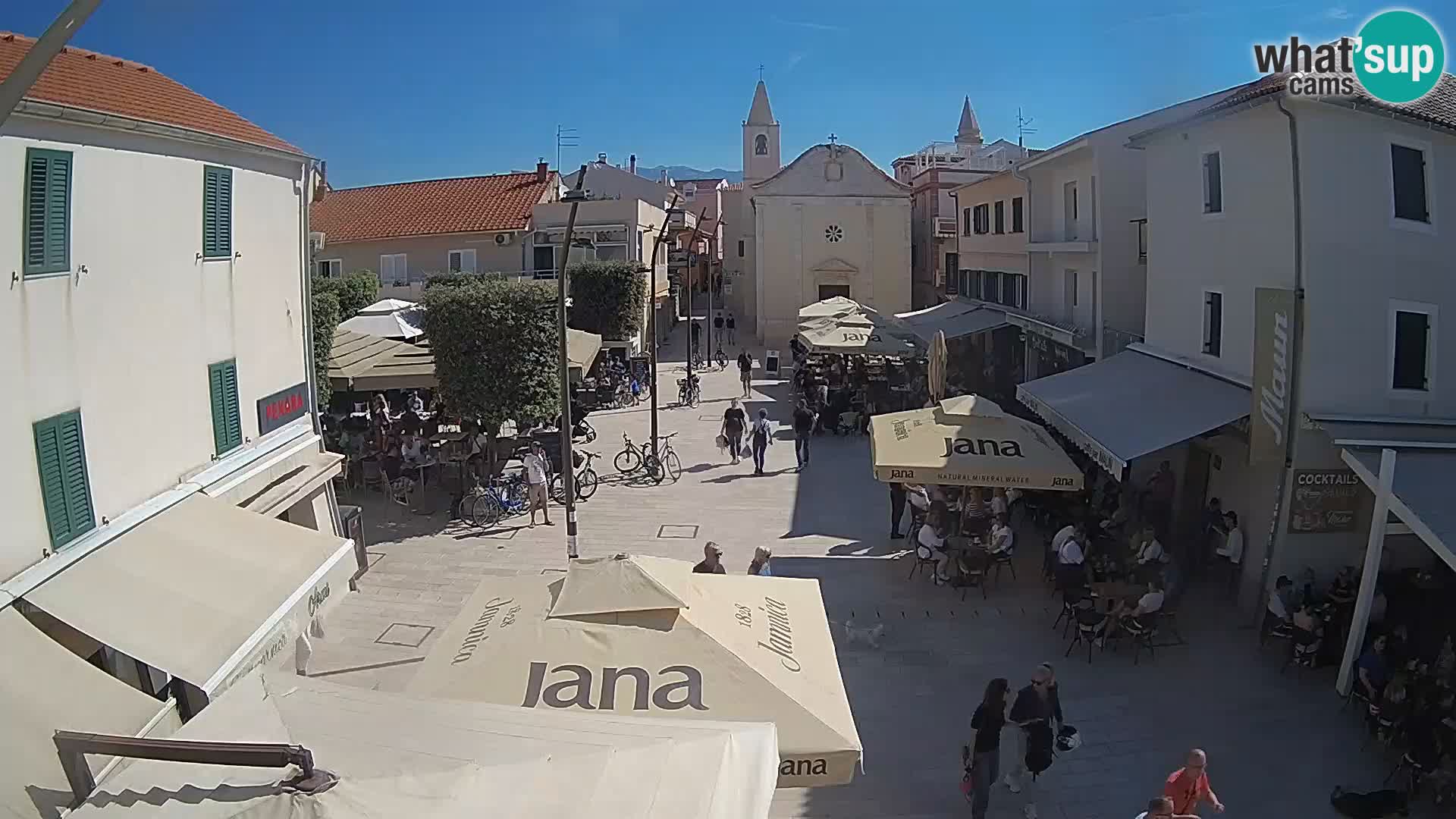 Novalja – Loža square