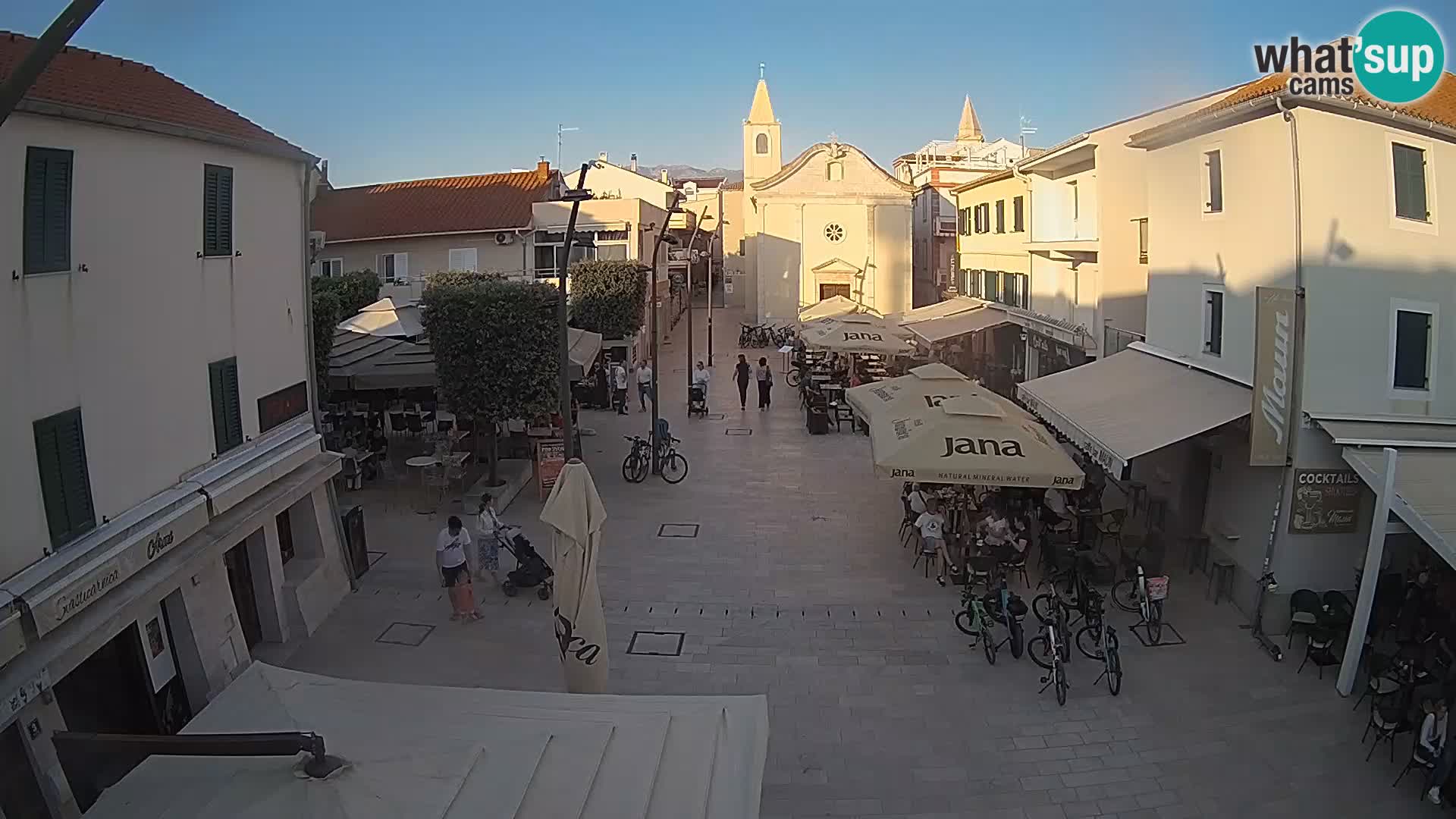 Novalja – plaza Loža
