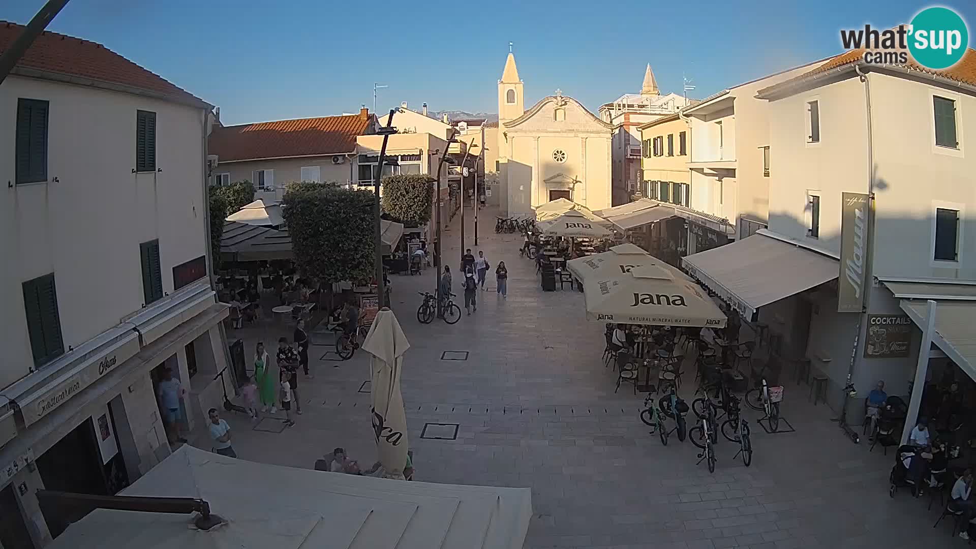 Novalja – Trg Loža