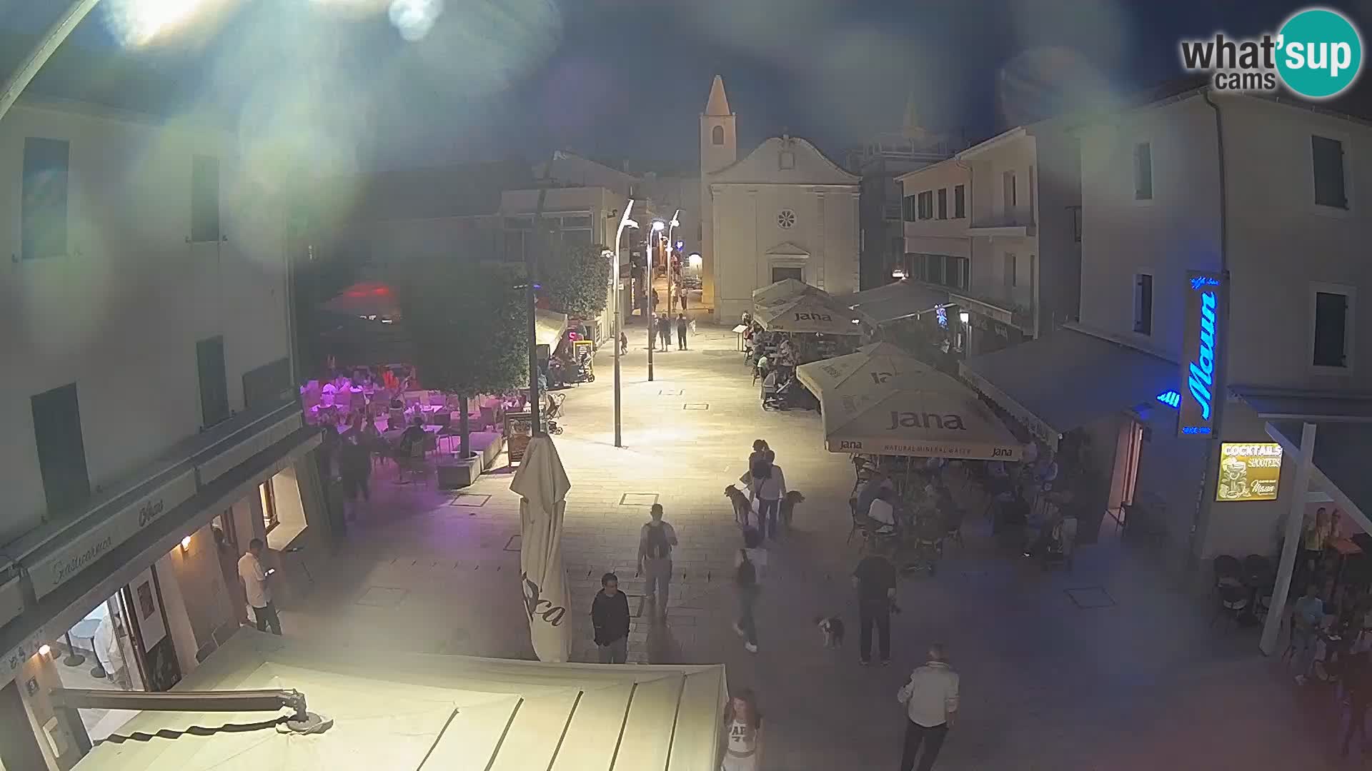 Novalja – place Loža