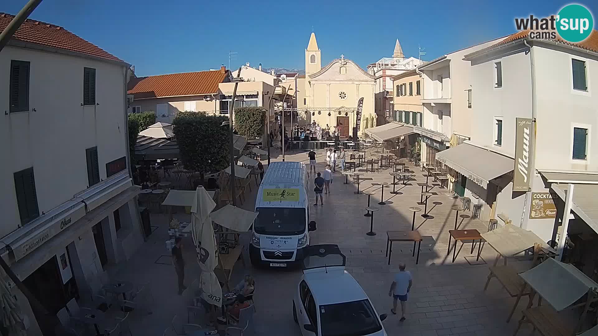 Novalja – piazza Loža