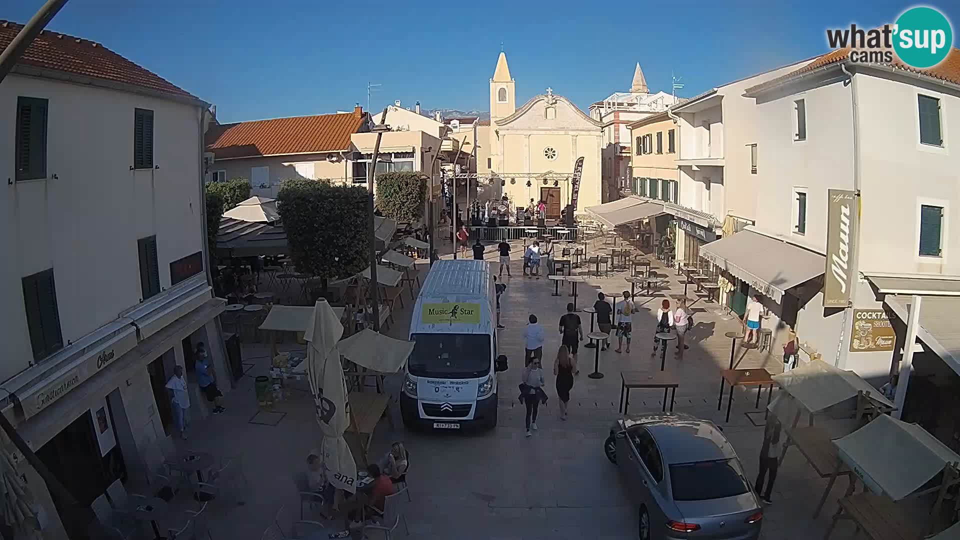 Novalja – piazza Loža