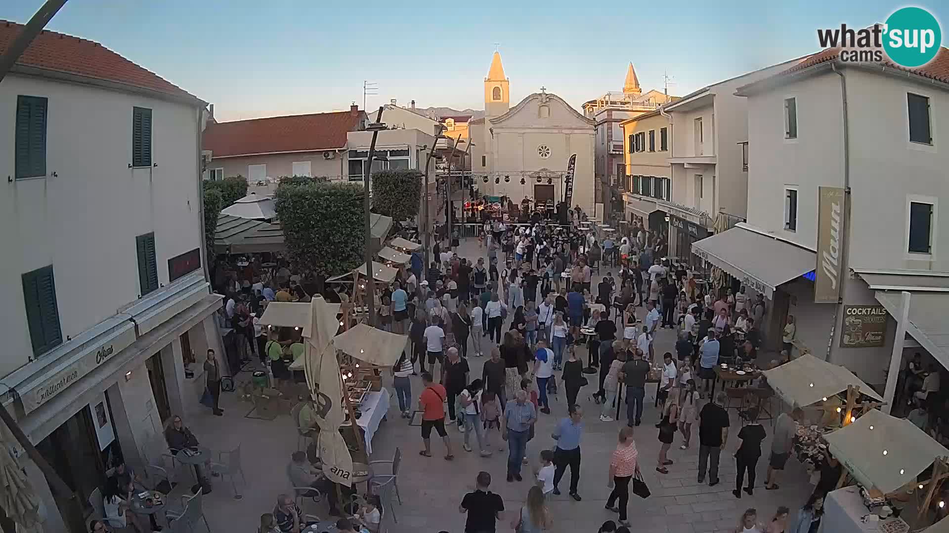 Novalja – Alojzija Stepinca square
