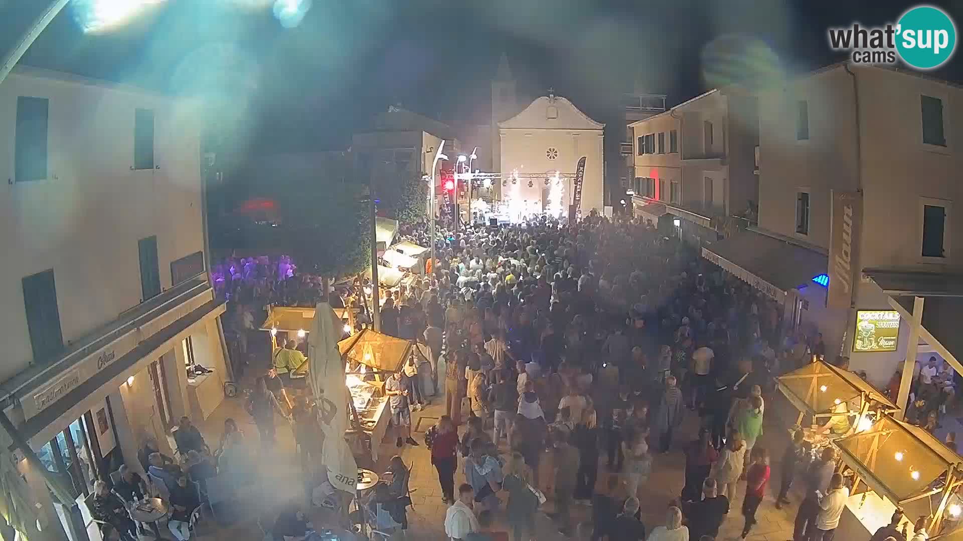 Novalja – plaza Loža