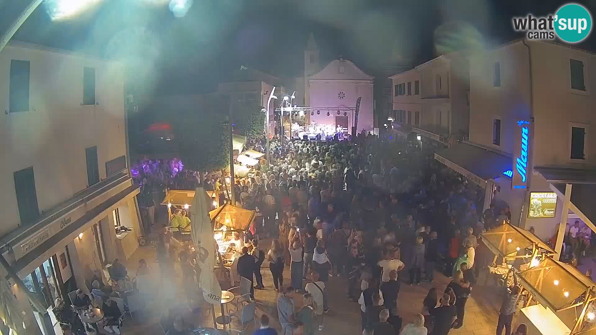 Novalja – Loža Plaz