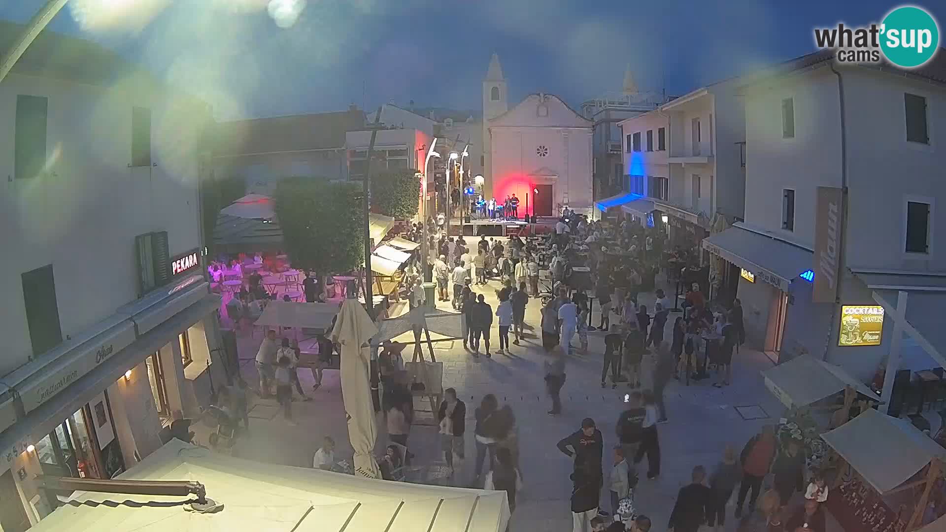 Novalja – Trg Loža