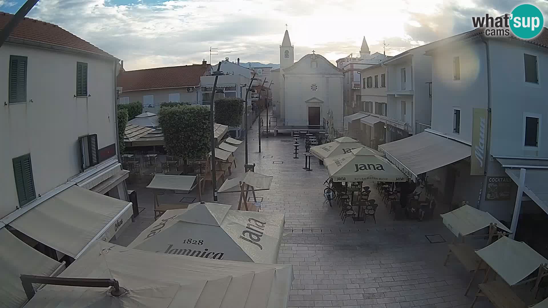 Novalja – Alojzija Stepinca square