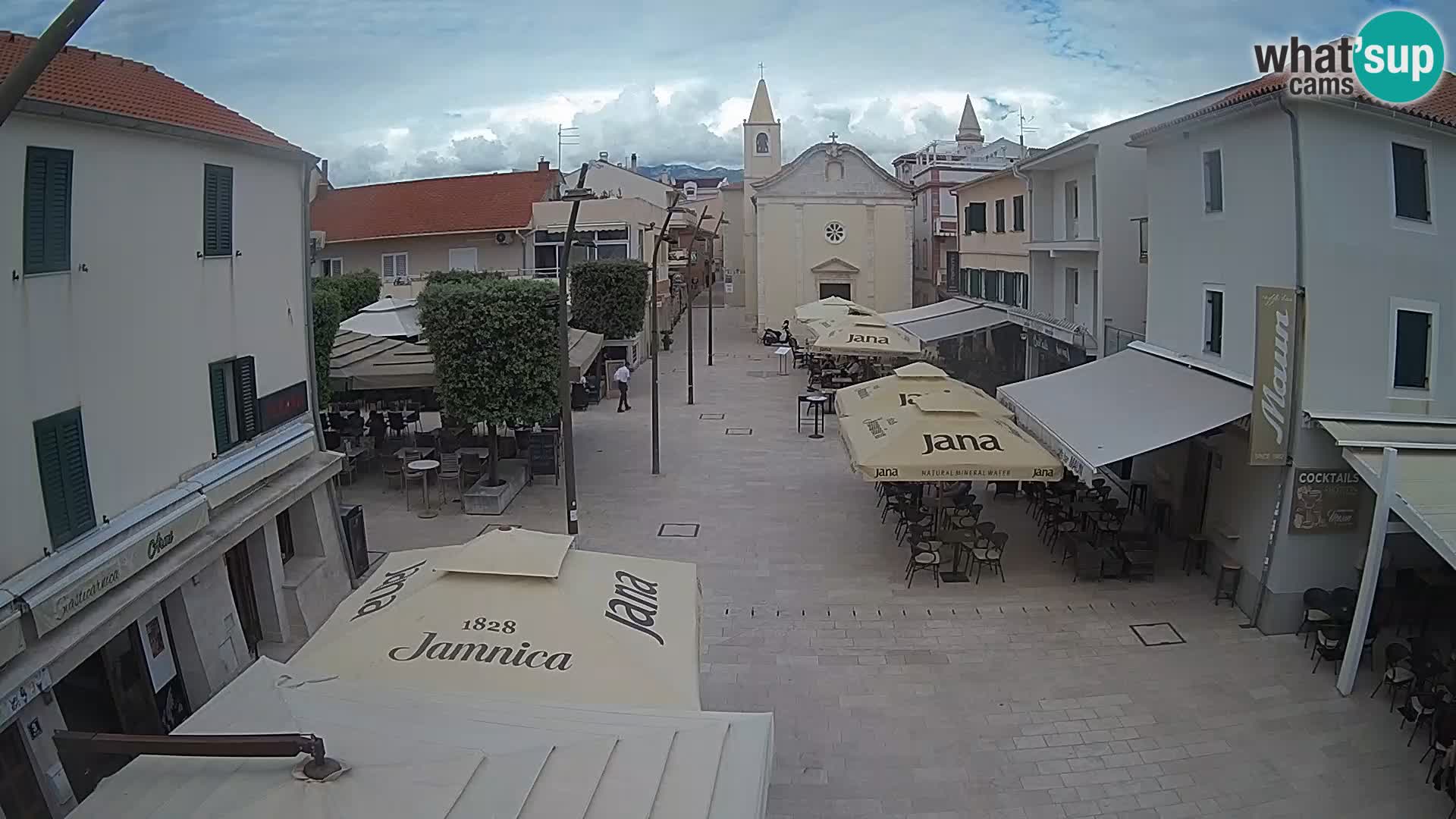 Novalja – Trg Loža