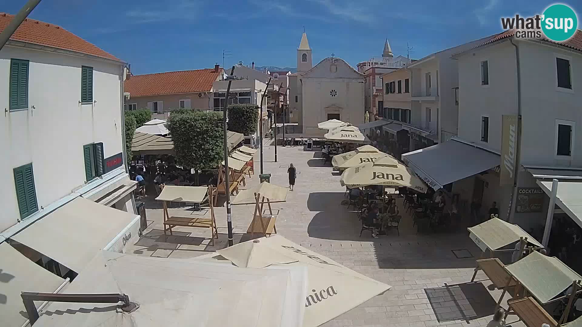 Novalja – Trg Loža