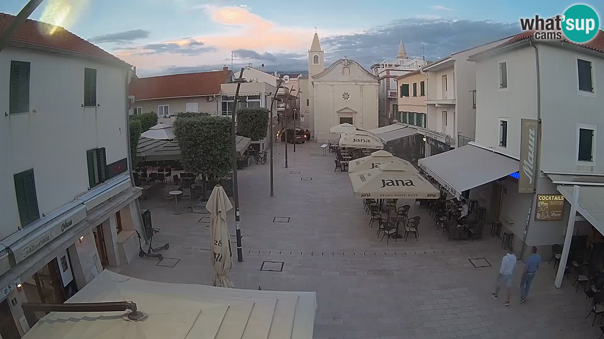 Novalja – Trg Loža