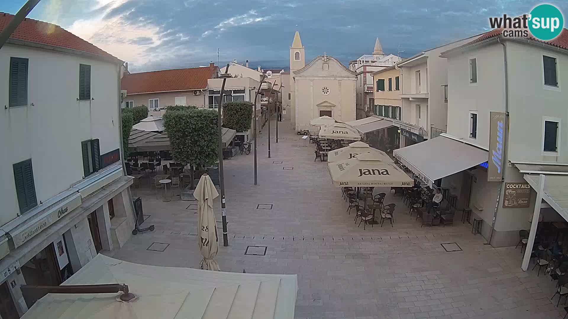 Novalja – Loža Plaz