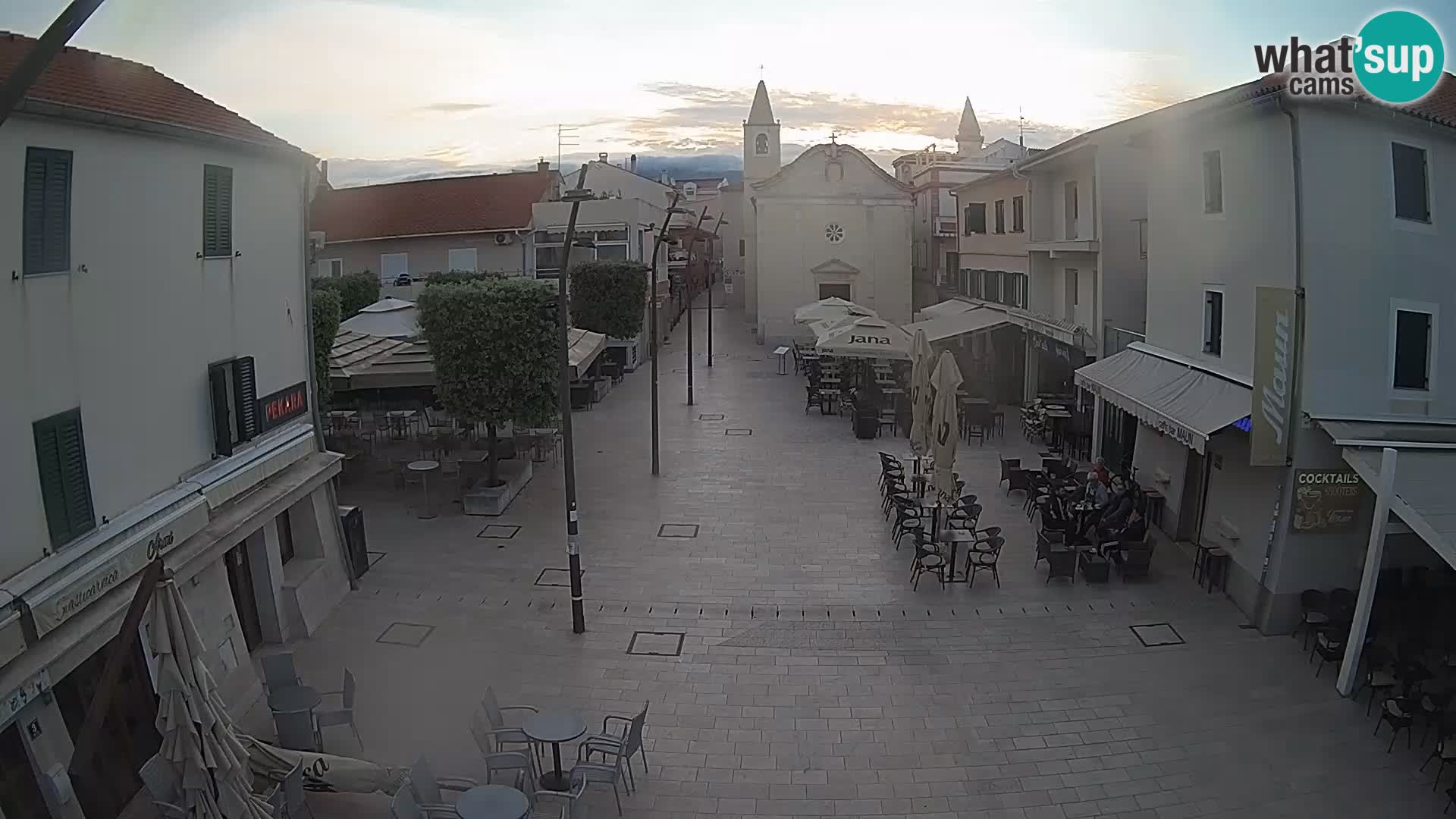 Novalja – Loža square