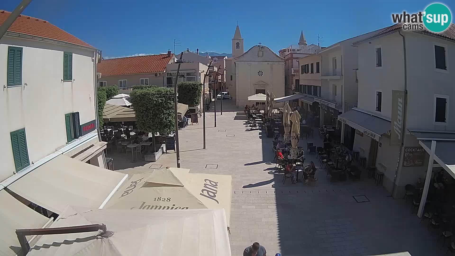 Novalja – Trg Loža