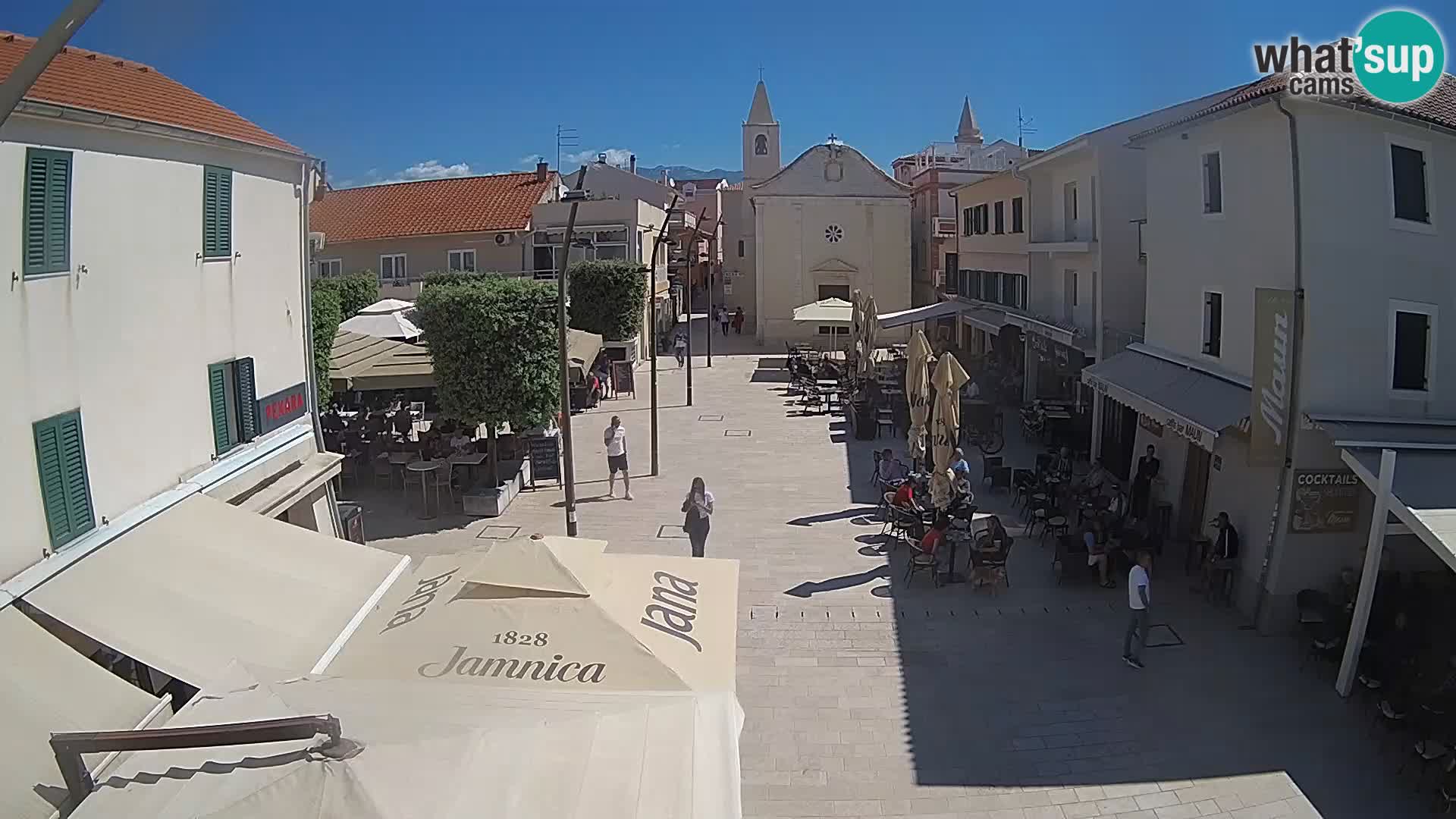Novalja – Trg Loža