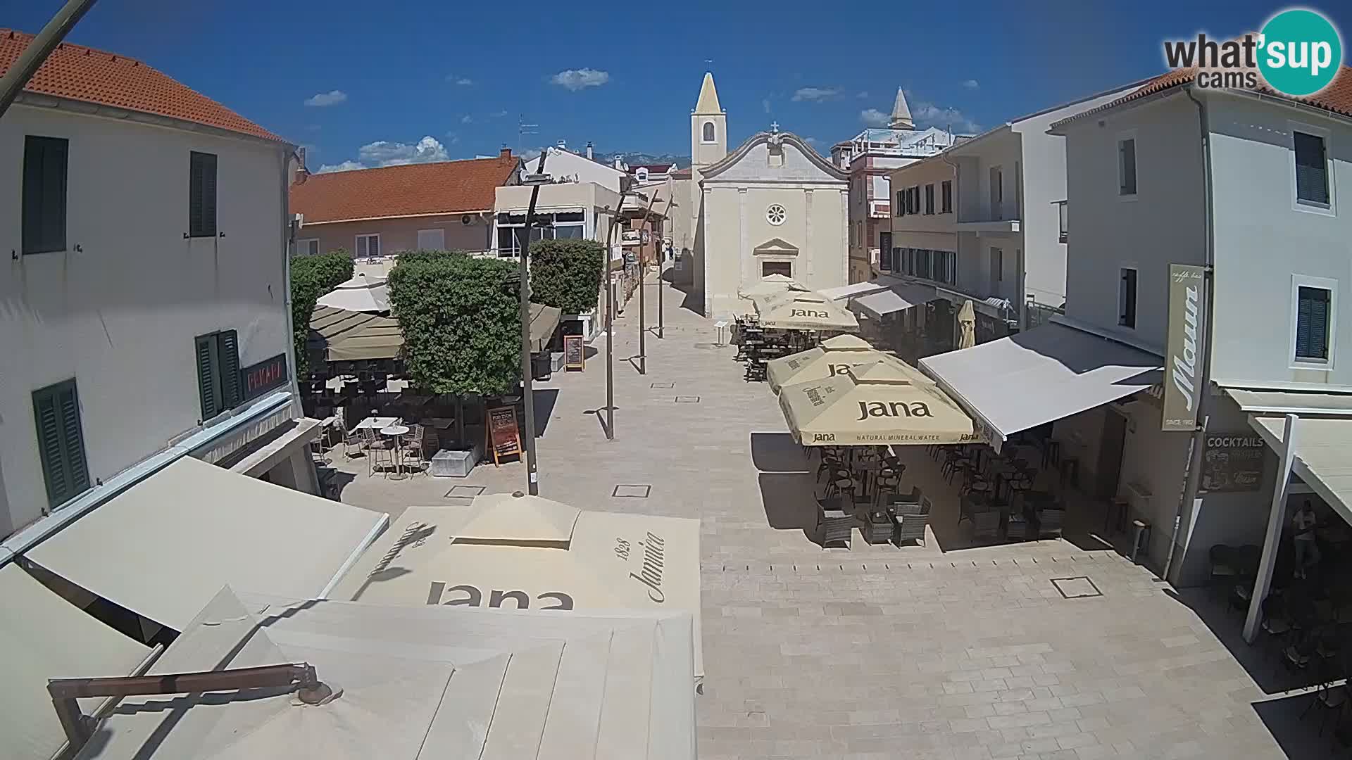Novalja – place Loža