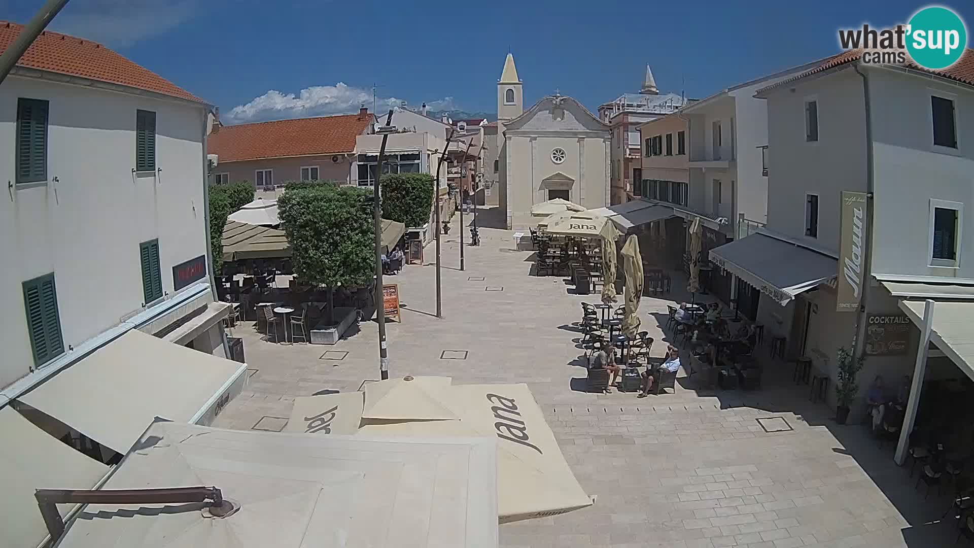 Novalja – Loža square