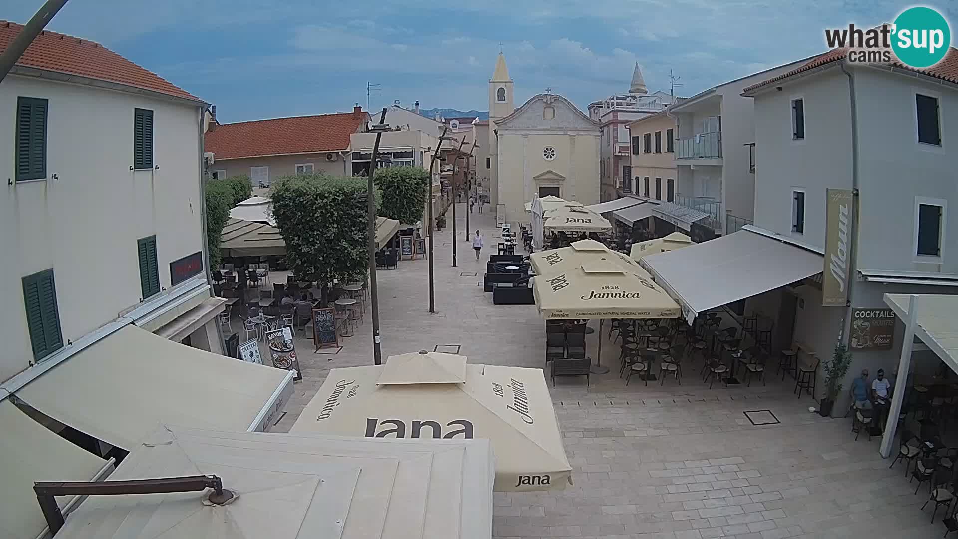 Novalja – place Loža