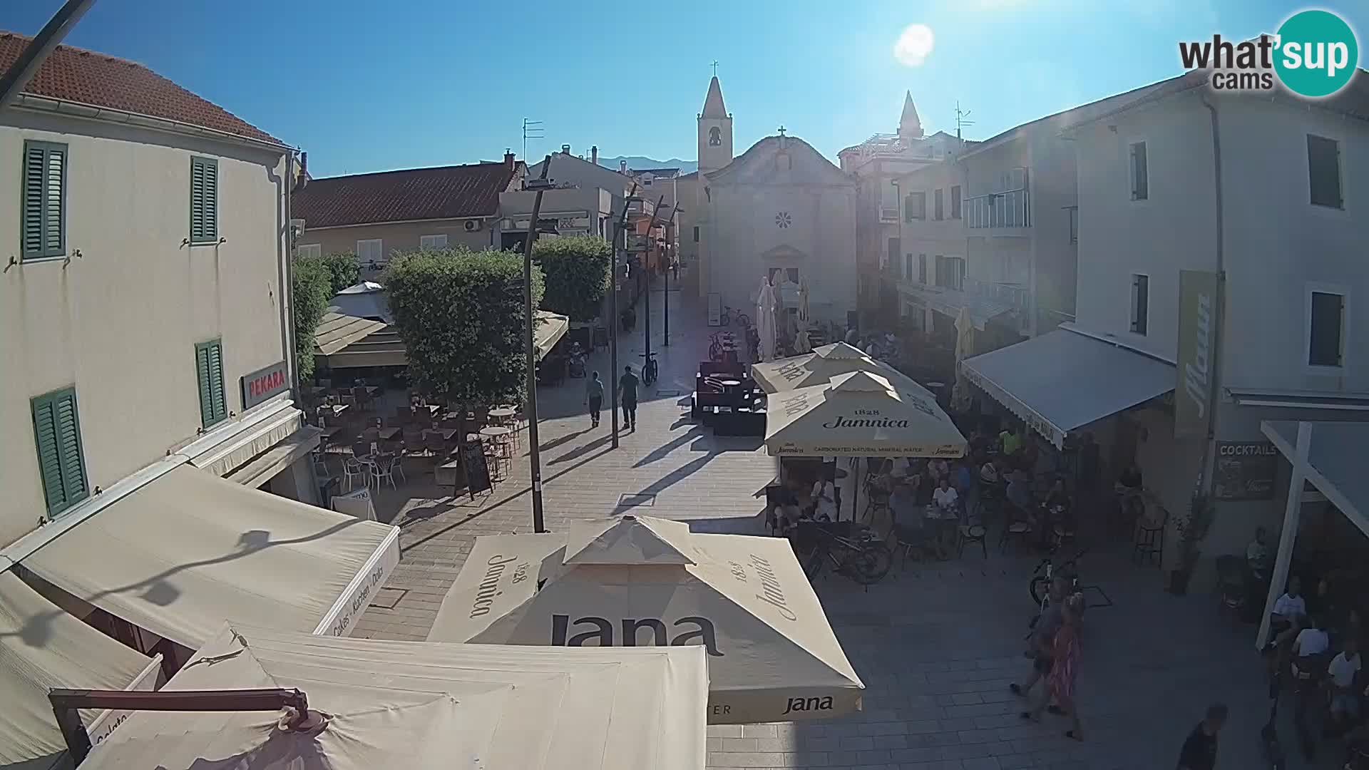 Novalja – Loža square