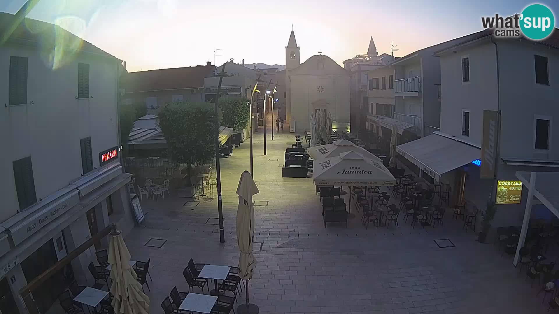 Novalja – Loža square