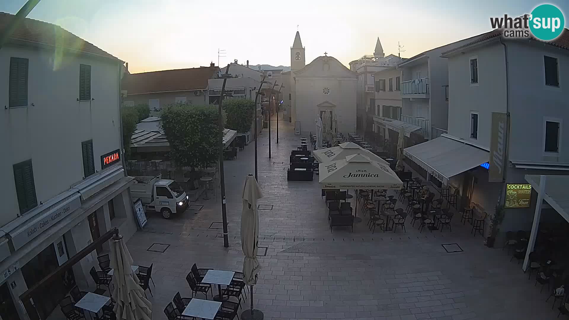 Novalja – Loža square