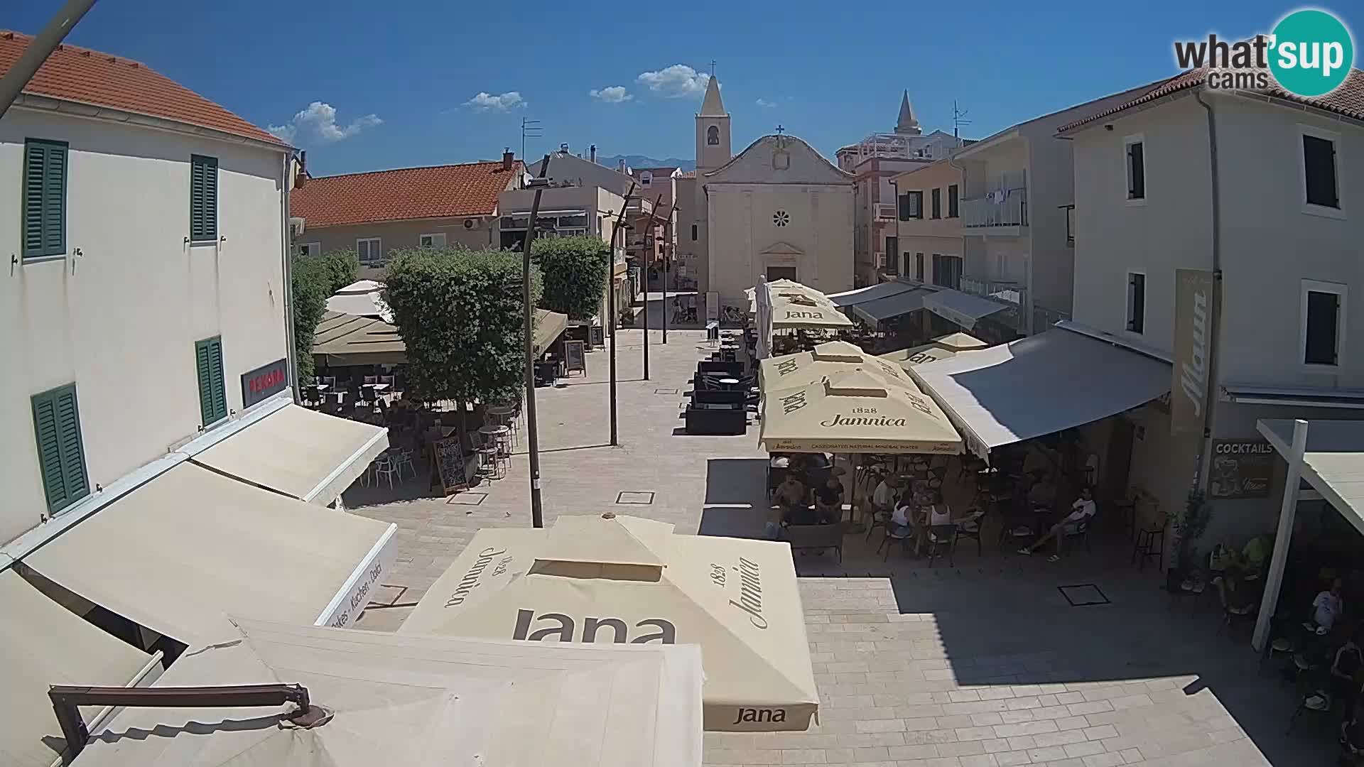Novalja – Loža square