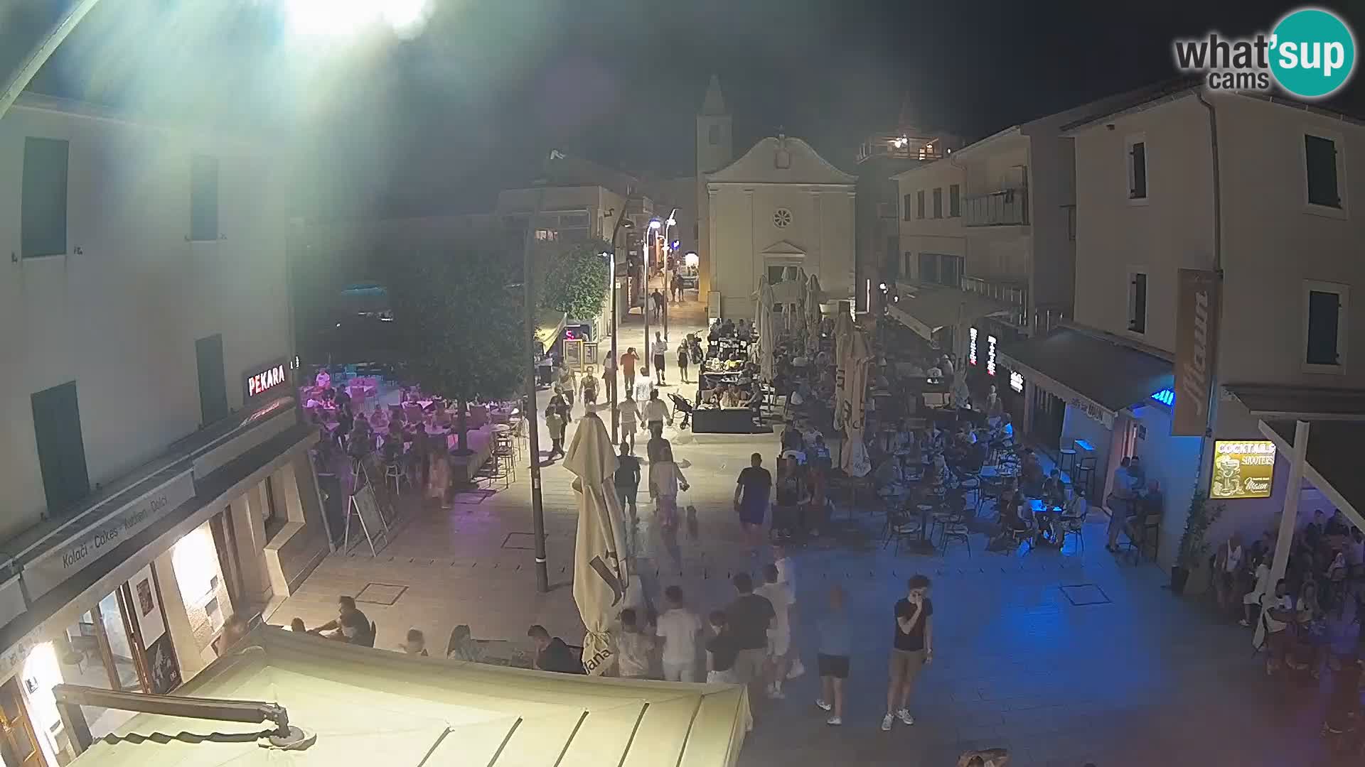 Novalja – Trg Loža