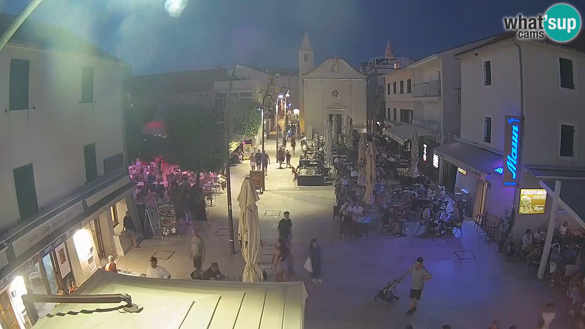 Novalja – Trg Loža