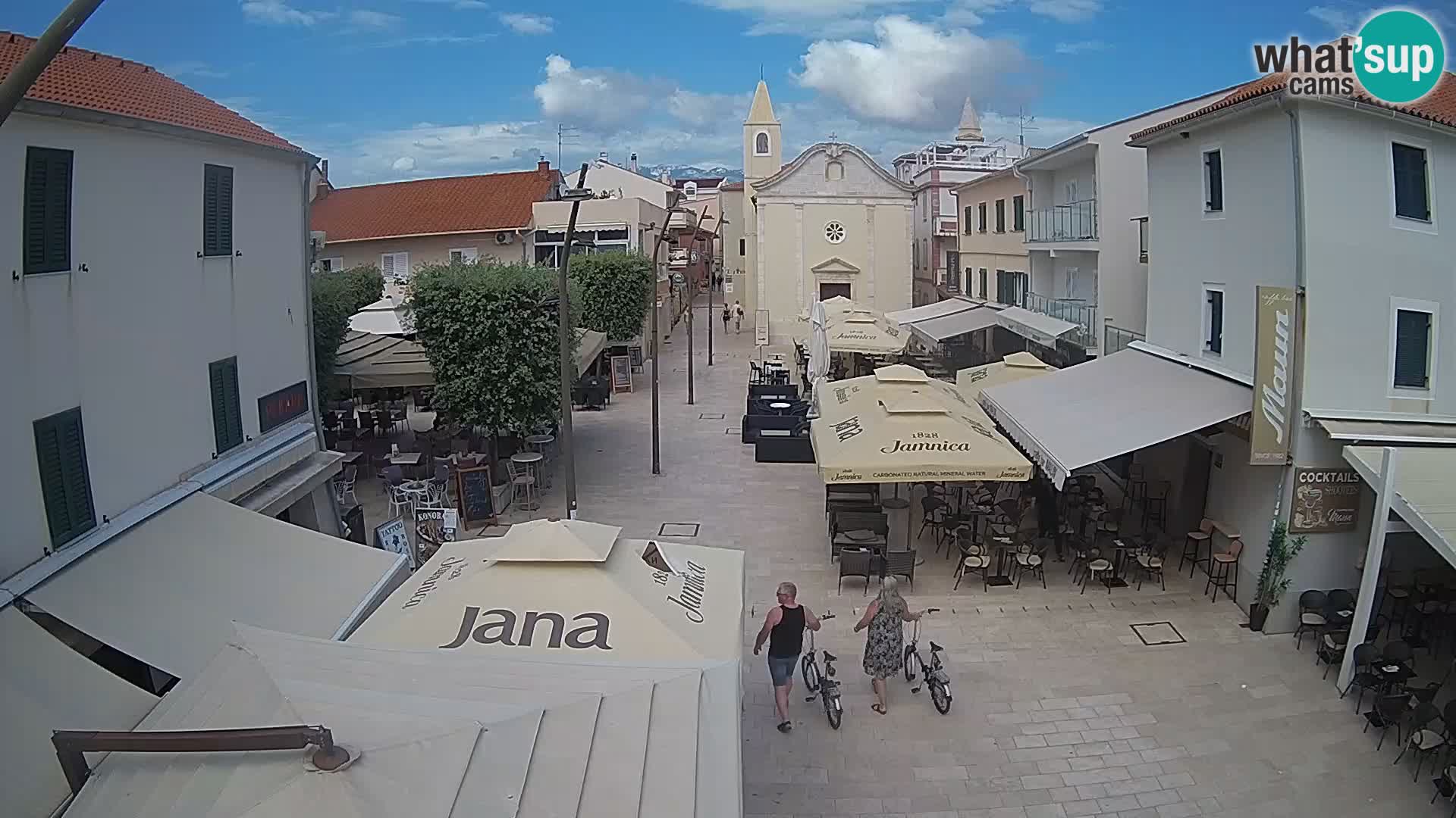 Novalja – Trg Loža